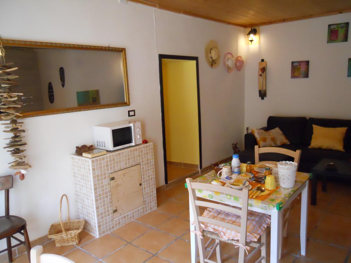 Casa Clotilde Bed & Breakfast Stazzano Exterior foto